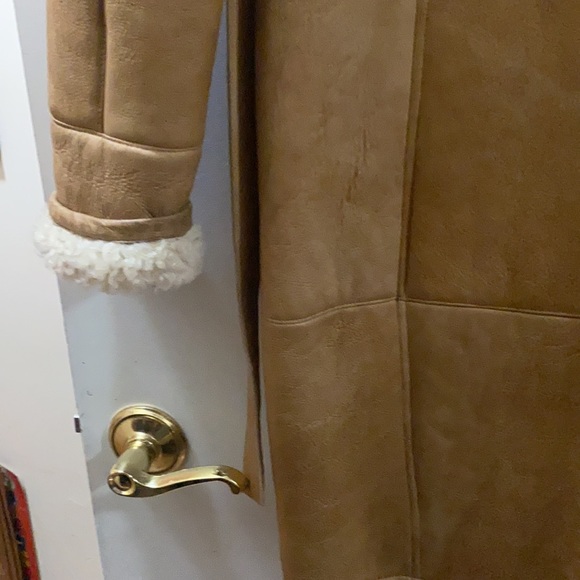 Privilego Tan Shearling Coat - Picture 12 of 16